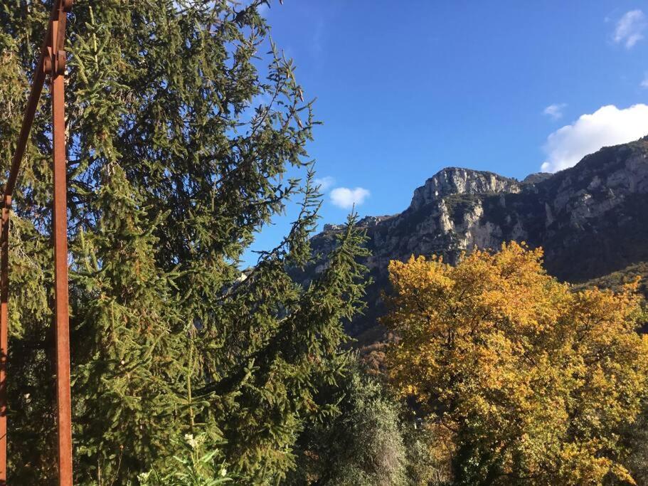 Charmante Maison Avec Piscine Gourdon  Exteriör bild