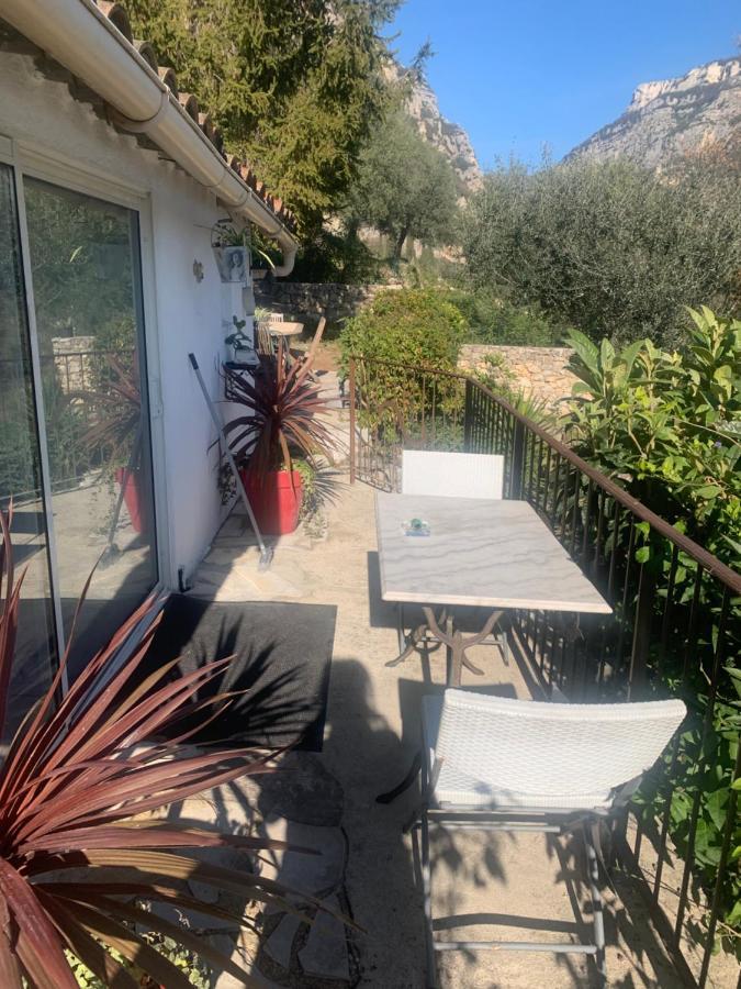 Charmante Maison Avec Piscine Gourdon  Exteriör bild